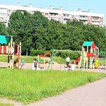 Детская площадка в парке Строителей
