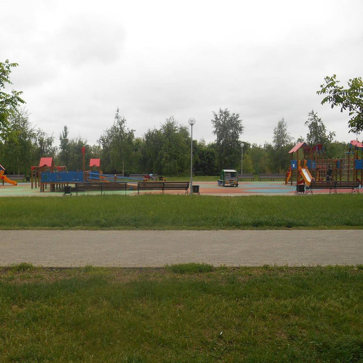 Фото: Детская игровая площадка №3, Парк Пойма реки Городня