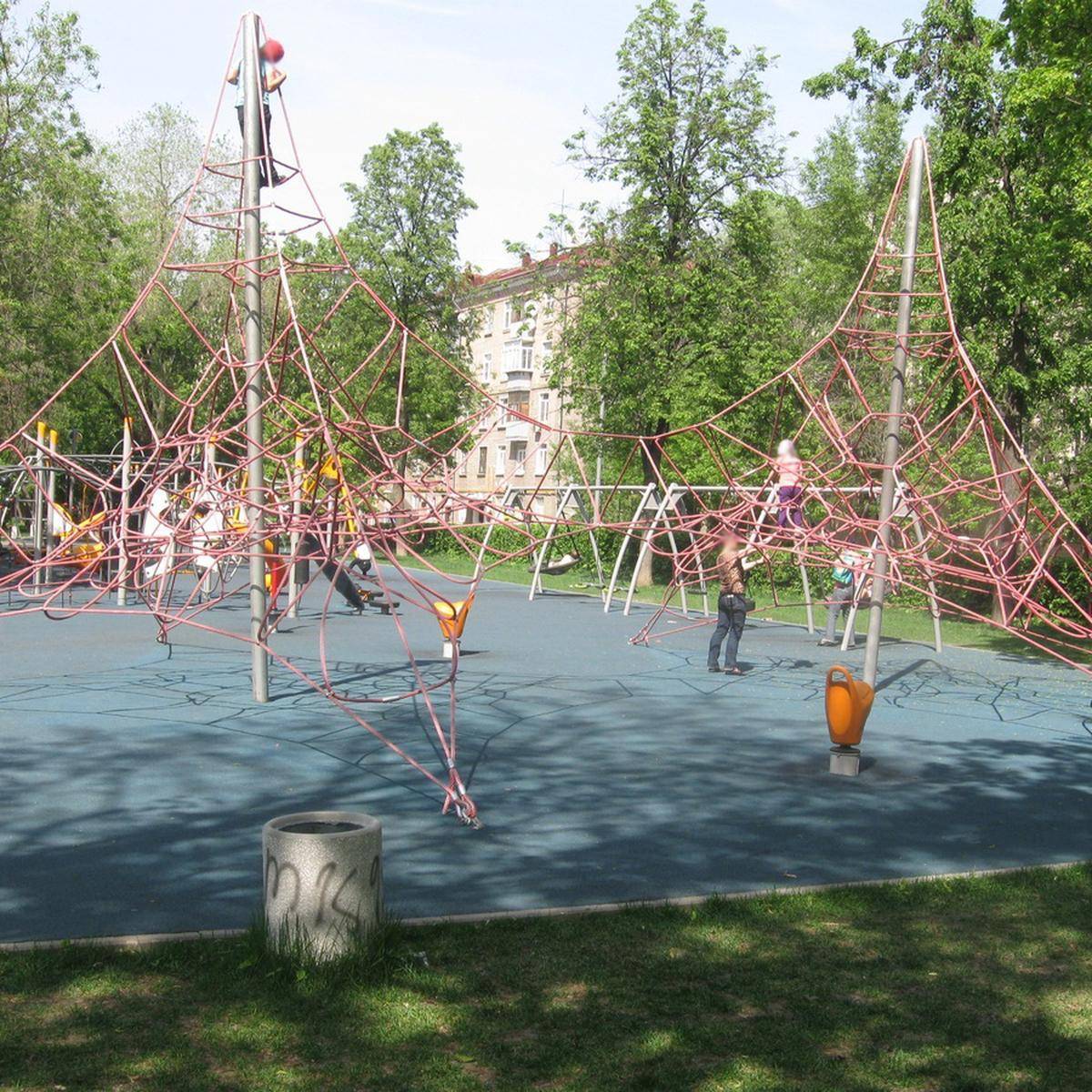 Фото: Детская игровая площадка №3, Парк Гончаровский