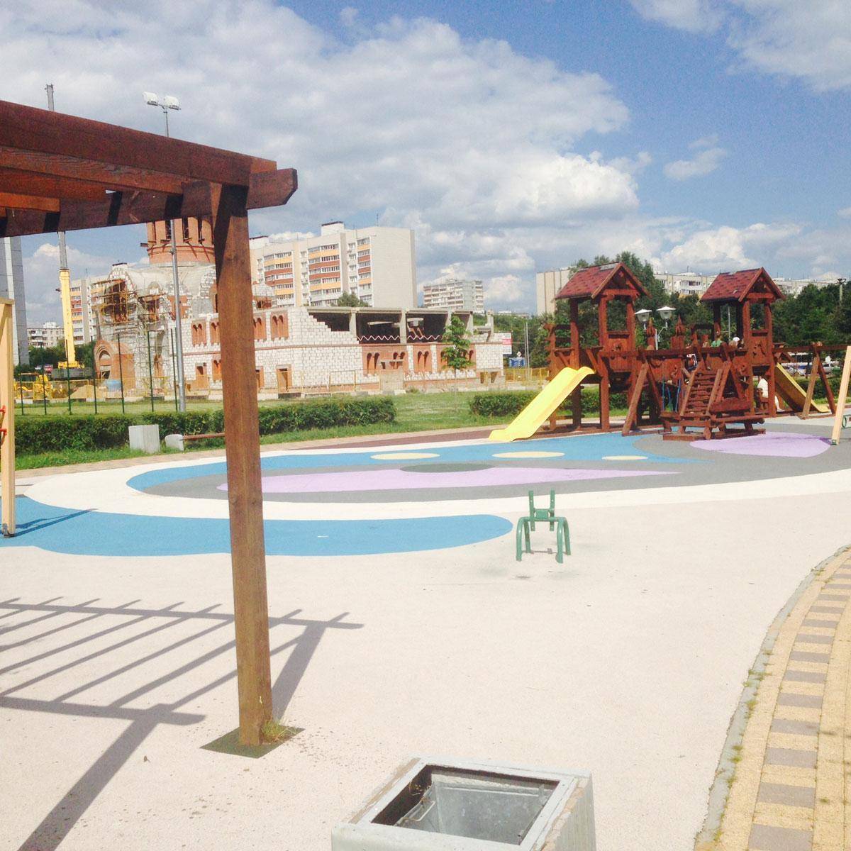 Фото: Детская игровая площадка №3, Парк у прудов «Радуга»