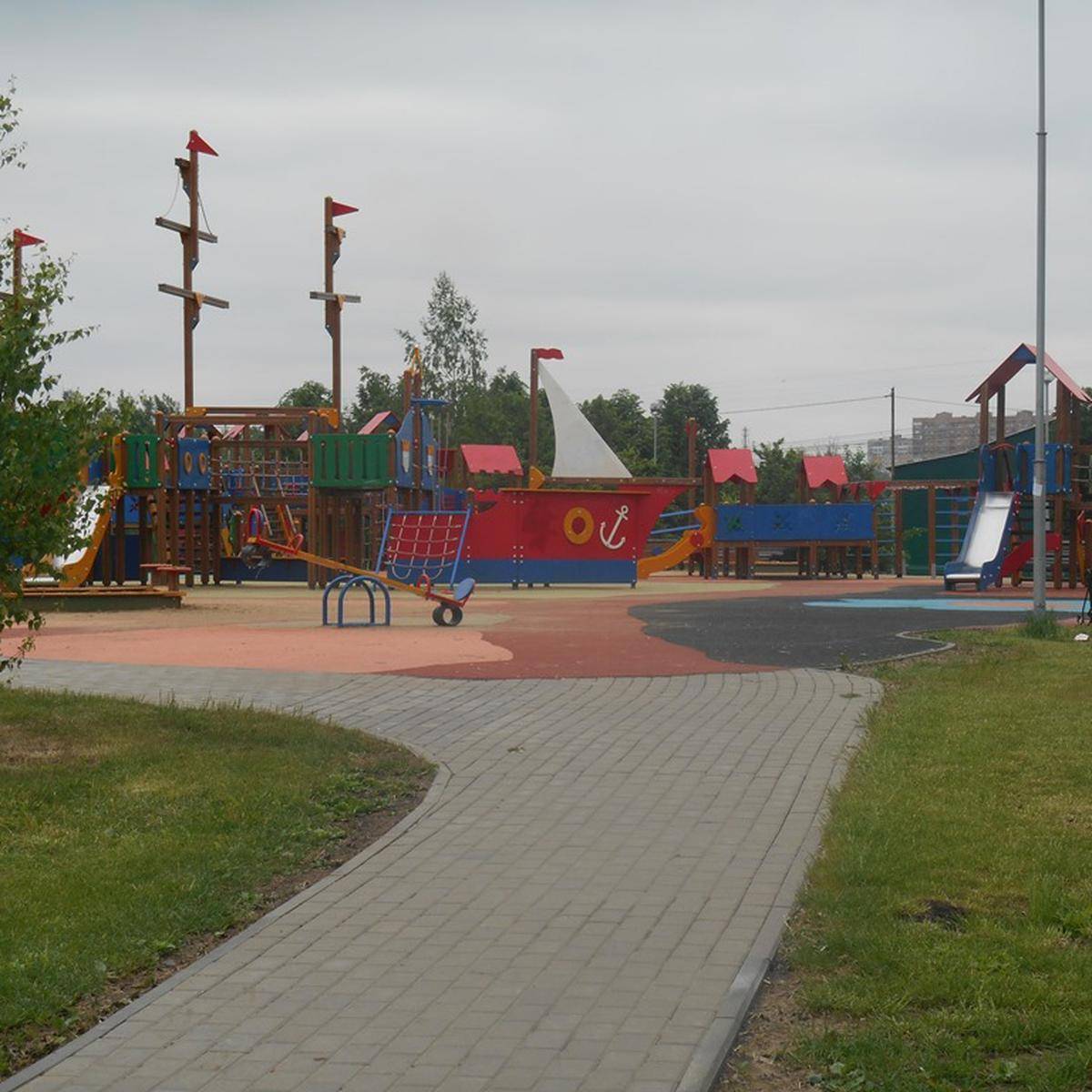 Фото: Детская игровая площадка №6, Парк Пойма реки Городня
