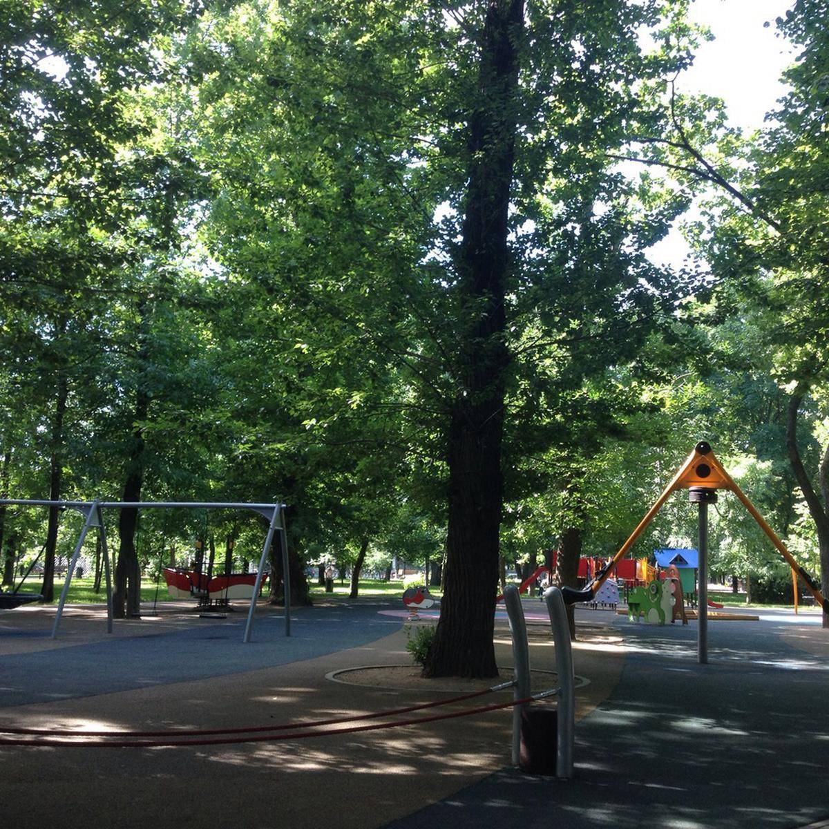 Фото: Площадка детская игровая в парке №1, Сквер «Девичье поле»