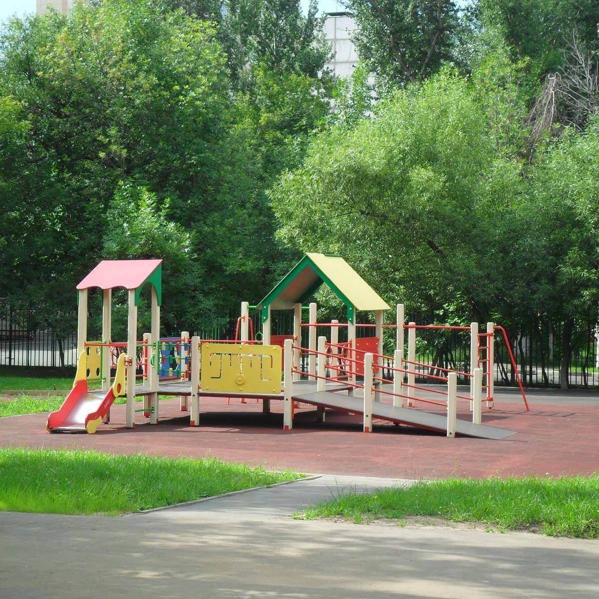 Фото: Детская игровая площадка, Кремль, 2-й Казанский просек